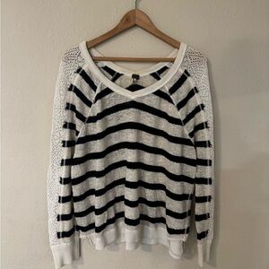 Free People White and Blue Crew Neck Sweater